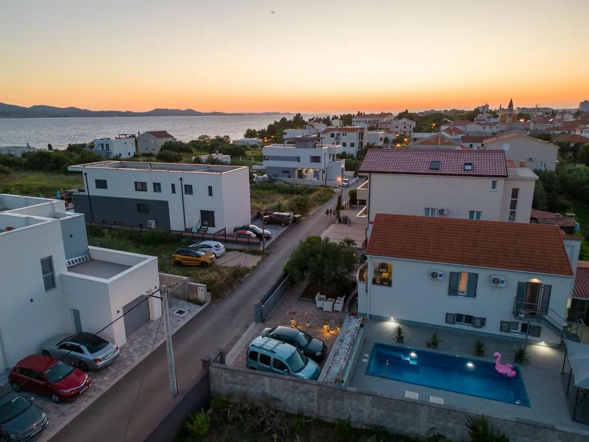 Mery Apartment House Zadar