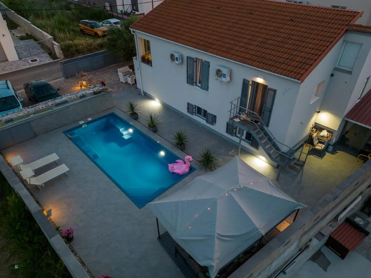 Mery Apartment House Zadar