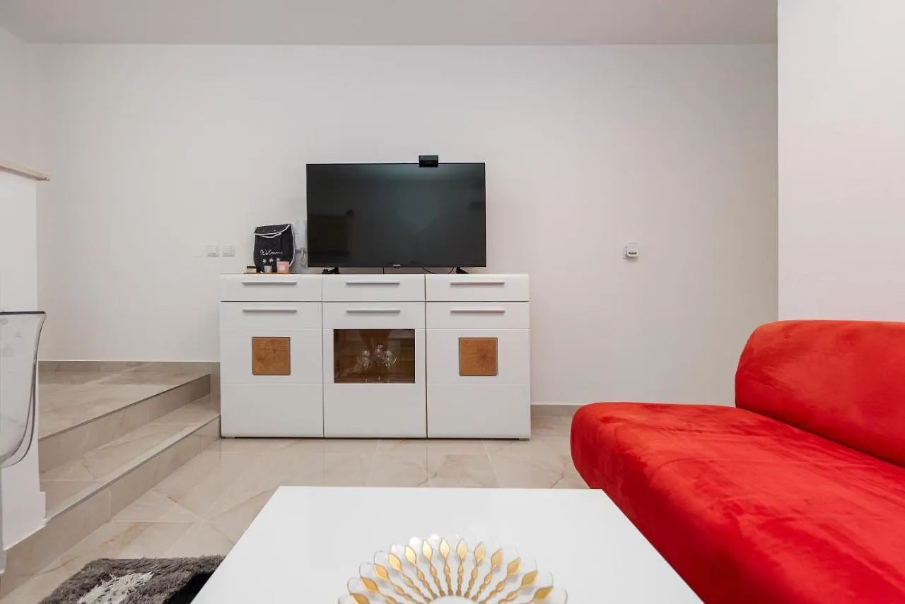 Mery Apartment House Zadar