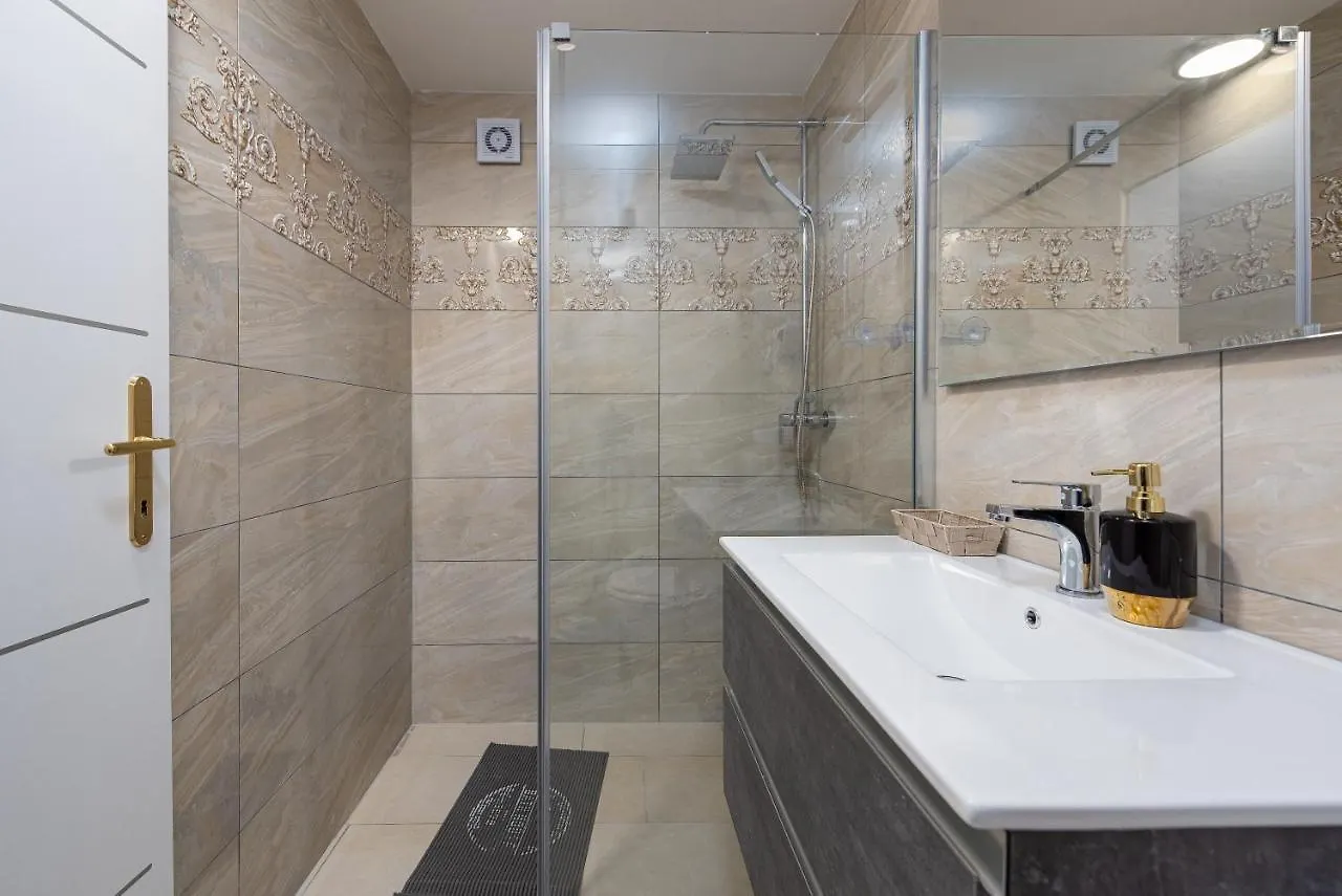 Mery Apartment House Zadar Croatia