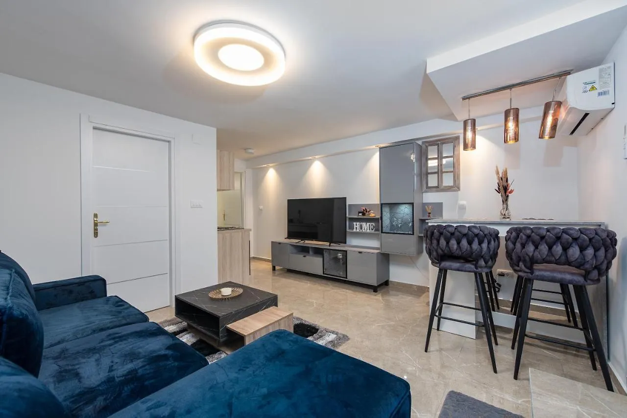 Mery Apartment House Zadar Croatia