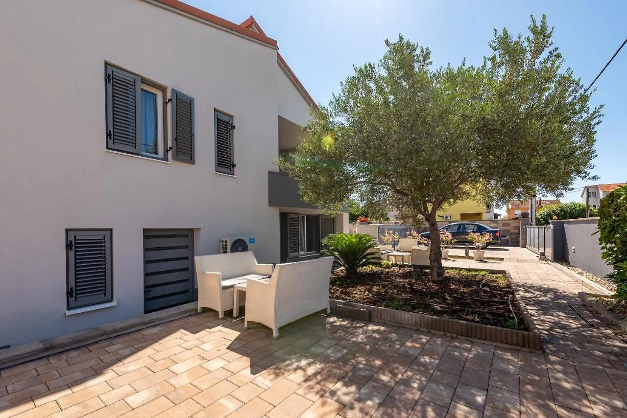 Mery Apartment House Zadar